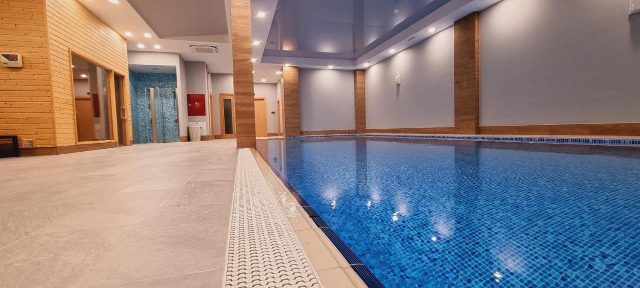 Hotel Salvador Batumi Bagian luar foto